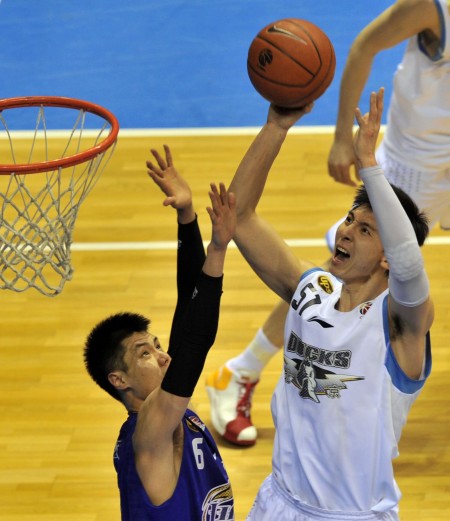 一边是连场 一边是连场