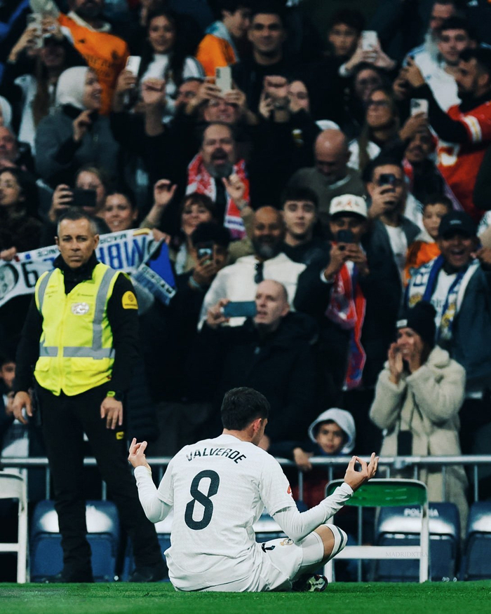 时被点亮 时被点亮